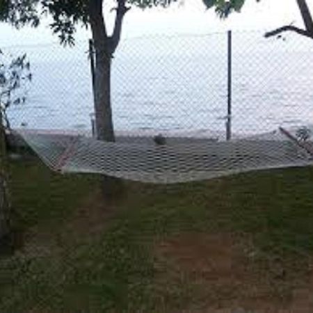 Saro Lake County Kumarakom Buitenkant foto