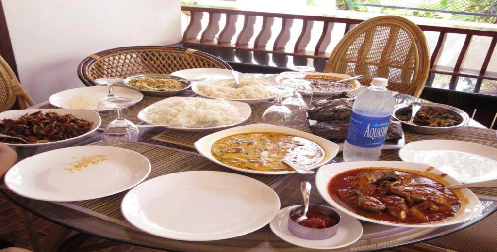 Saro Lake County Kumarakom Buitenkant foto