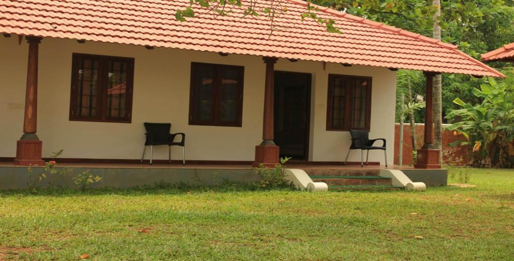 Saro Lake County Kumarakom Buitenkant foto