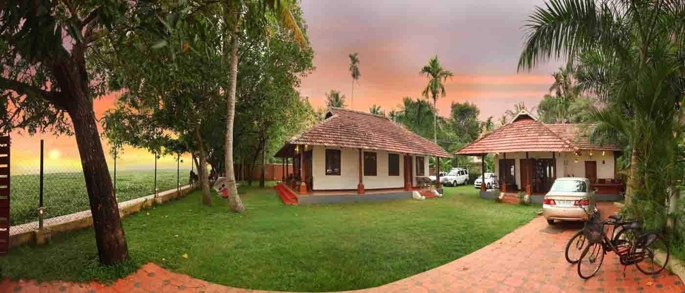 Saro Lake County Kumarakom Buitenkant foto